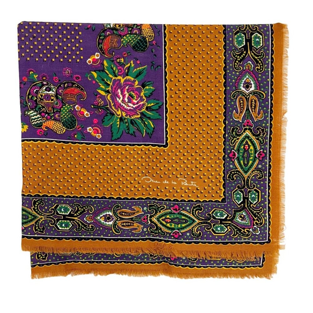 Oscar de la Renta‎ Paisley Floral Printed Square Scarf Feels like Wool